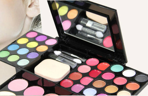 Complete Makeup Box Set