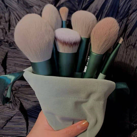 13-Piece Face & Eye Makeup Brush Set